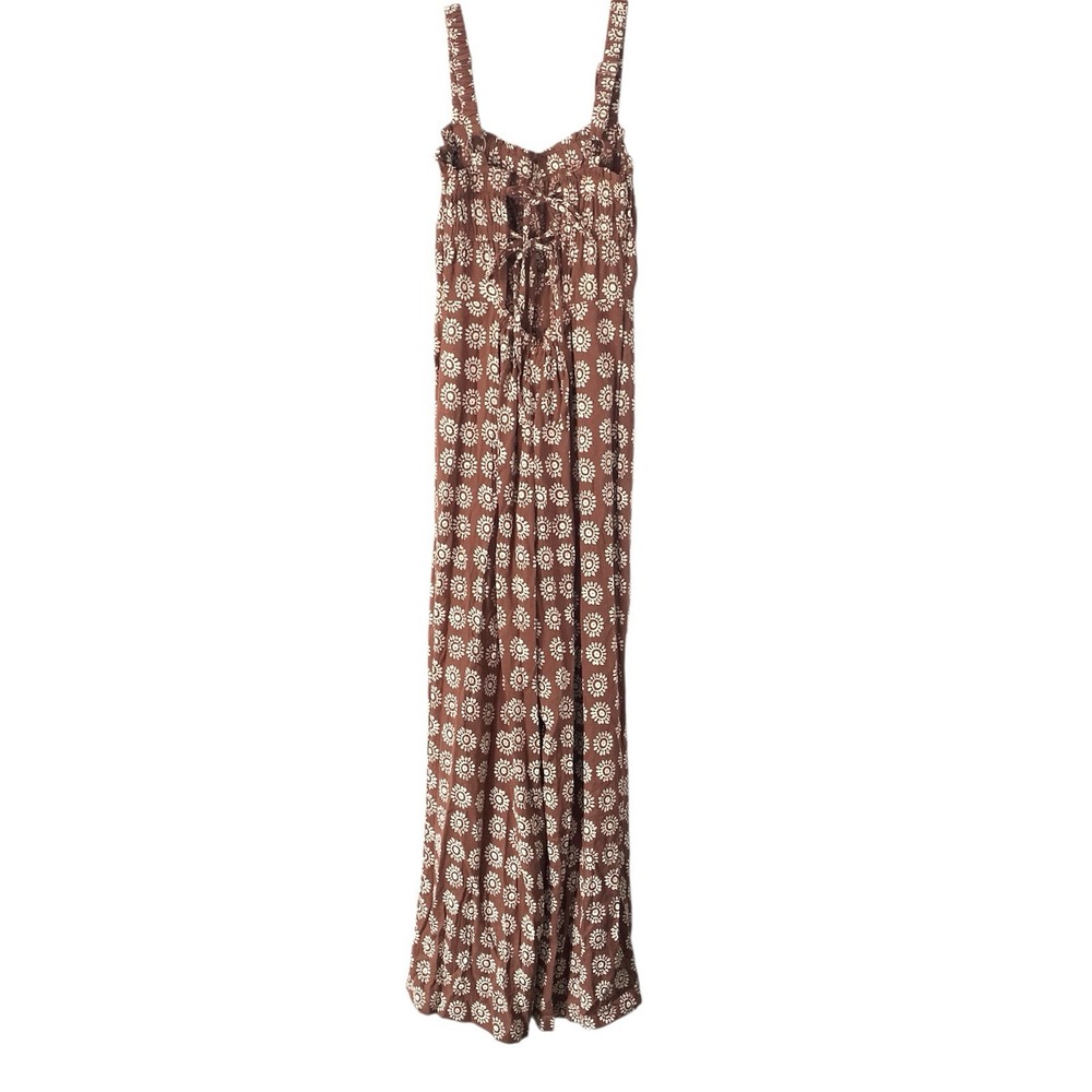 New Urban Outfitters Sleeveless Jumpsuit Small Brown Wide Leg NWT *Small Flaw* - Picture 2 of 16